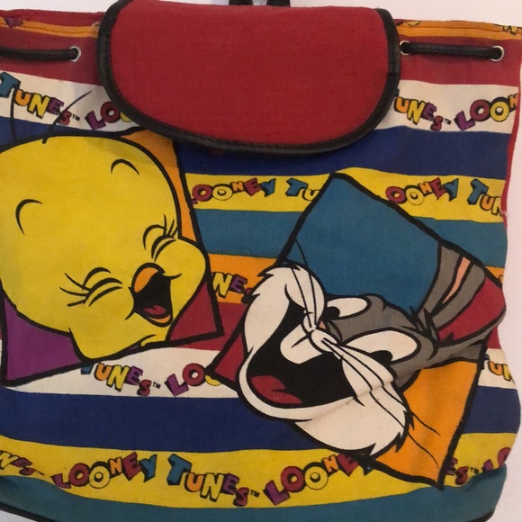 ⭐️Host Pick⭐️ - Looney Tunes backpack - Picture 2 of 16